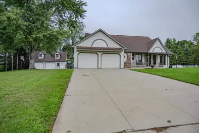 E6786 Fawn Valley Drive, Reedsburg, WI 53959 - Photo 3