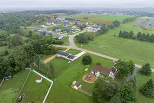 E6786 Fawn Valley Dr, Reedsburg, WI 53959 - Photo 7
