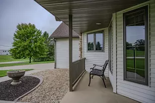E6786 Fawn Valley Dr, Reedsburg, WI 53959 - Photo 11