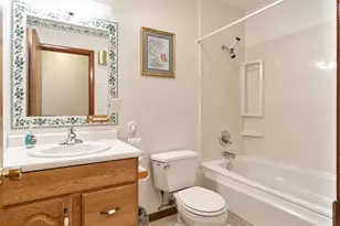 1726 Avon Ct, Beloit, WI 53511 - Photo 7