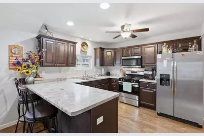 516 E Fulton Street, Edgerton, WI 53534 - Photo 17