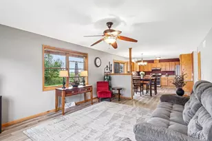 304 4th St, Brooklyn, WI 53521 - Photo 11