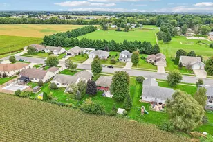 304 4th St, Brooklyn, WI 53521 - Photo 63