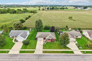 304 4th St, Brooklyn, WI 53521 - Photo 55