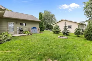 266 E Front St, Marquette, WI 53947 - Photo 41