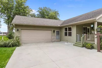 266 E Front Street, Marquette, WI 53947 - Photo 31