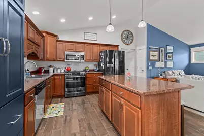 266 E Front Street, Marquette, WI 53947 - Photo 19