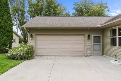 266 E Front Street, Marquette, WI 53947 - Photo 29