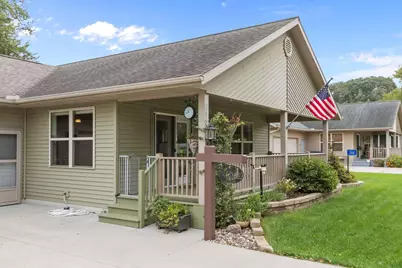 266 E Front Street, Marquette, WI 53947 - Photo 3
