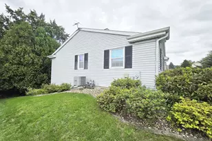 4211 Wilshire Ln, Janesville, WI 53546 - Photo 63