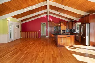 100 Valley View Ct, Verona, WI 53593 - Photo 9