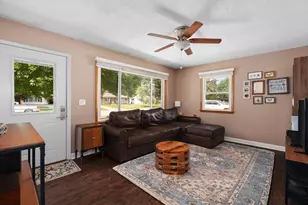 2439 Iva Ct, Beloit, WI 53511 - Photo 7