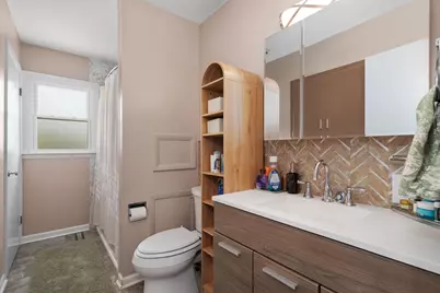 2439 Iva Court, Beloit, WI 53511 - Photo 9