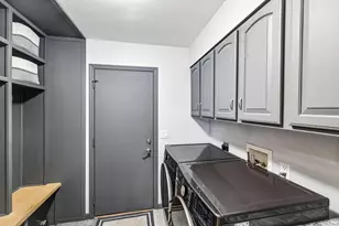 1704 Alexandria Ct, Waunakee, WI 53597 - Photo 17