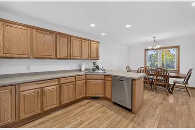 808 Mack Lane, DeForest, WI 53532 - Photo 15