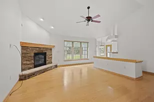 N8470 Lola Ct, Beaver Dam, WI 53916 - Photo 9