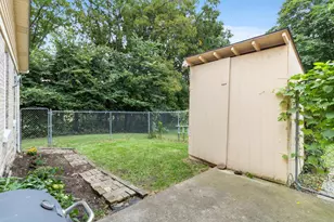 115 Fremont St, Watertown, WI 53094 - Photo 13