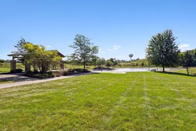2844 Oakridge Bend, Janesville, WI 53548 - Photo 25