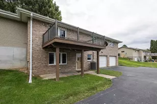 913 Arrowhead Dr, East Dubuque, IL 61025 - Photo 27