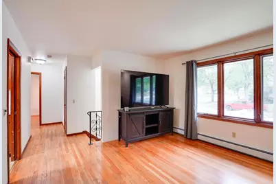6619 Cooper Avenue, Middleton, WI 53562 - Photo 5