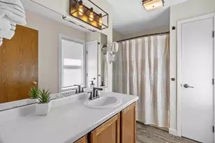 2 Salina Ct, Madison, WI 53719 - Photo 19