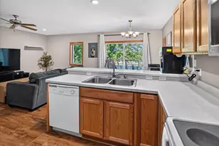 118 Elliott Ln, Oregon, WI 53575 - Photo 11