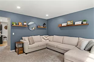 120 Terrace Ct, Mount Horeb, WI 53572 - Photo 5