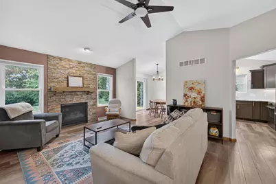 105 Terrace Court, Mount Horeb, WI 53572 - Photo 3