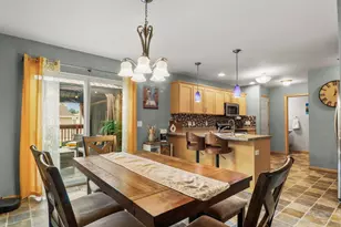 7015 Reston Heights Dr, Madison, WI 53718 - Photo 11
