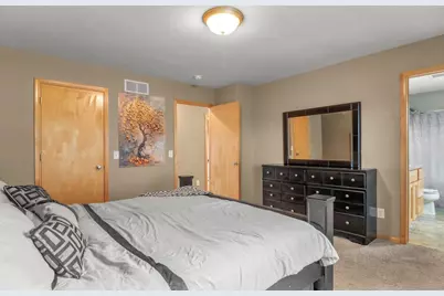 7015 Reston Heights Drive, Madison, WI 53718 - Photo 19