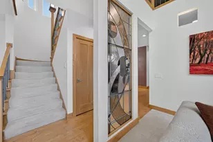 9526 Blue Heron Dr, Madison, WI 53562 - Photo 5