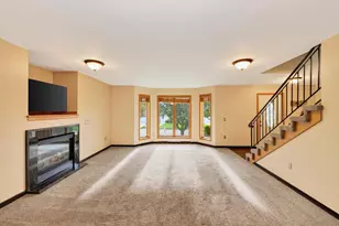 213 Yarrow Hill Dr, Cottage Grove, WI 53527 - Photo 7