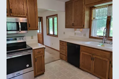 1246 Washington Road, Albion, WI 53589 - Photo 3