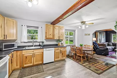 608 Jenny Wren Pass, Pardeeville, WI 53954 - Photo 5