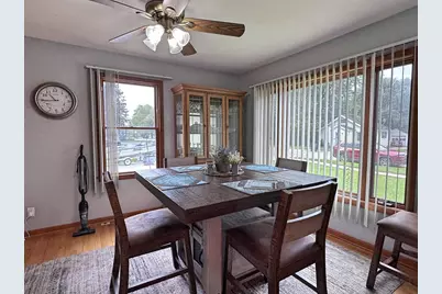 22 N Pine Street, Janesville, WI 53548 - Photo 7