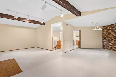 8773 Airport Road, Middleton, WI 53562 - Photo 11