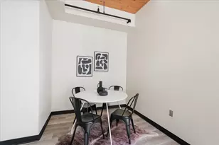 210 S Hamilton St, Madison, WI 53703 - Photo 31