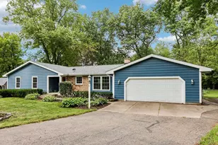 4550 Sundance Ct, Cottage Grove, WI 53527 - Photo 3