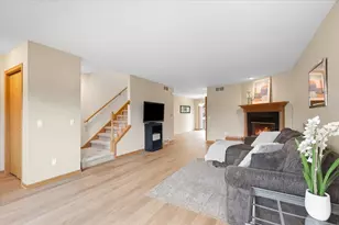3222 Dorchester Way, Madison, WI 53719 - Photo 5