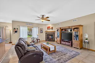 875 Merri-Hill Dr, Oregon, WI 53575 - Photo 7
