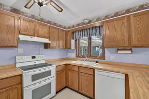 109 Lucille St, Verona, WI 53593 - Photo 15