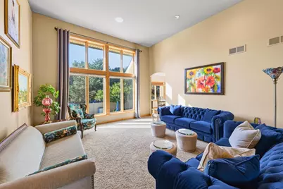 930 Winding Way, Madison, WI 53562 - Photo 5