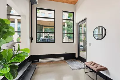 210 S Hamilton Street, Madison, WI 53703 - Photo 21