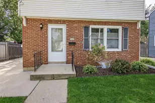 2537 Hoard St, Madison, WI 53704 - Photo 3