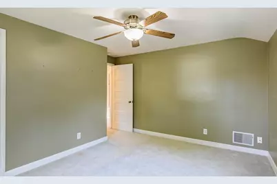 2537 Hoard Street, Madison, WI 53704 - Photo 15