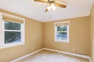 2537 Hoard St, Madison, WI 53704 - Photo 21