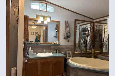 38005 Hwy 18 #44, Prairie Du Chien, WI 53821 - Photo 23