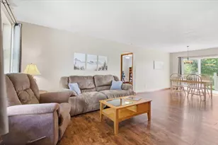 745 Crestview Dr, Reedsburg, WI 53959 - Photo 5