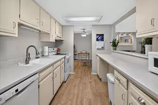 6302 Mineral Point Road, Madison, WI 53705 - Photo 23