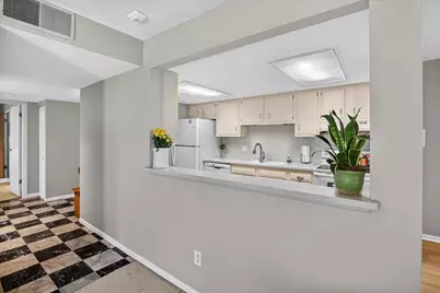 6302 Mineral Point Road #201, Madison, WI 53705 - Photo 21